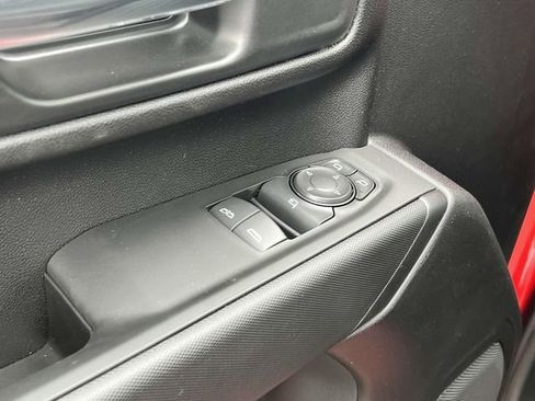 Used 2025 GMC Sierra 2500 Pro w/ 1SA Pro Safety Plus Package image 15