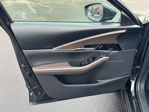 Used 2024 MAZDA CX-30 AWD 2.5 S w/ Premium Package image 12