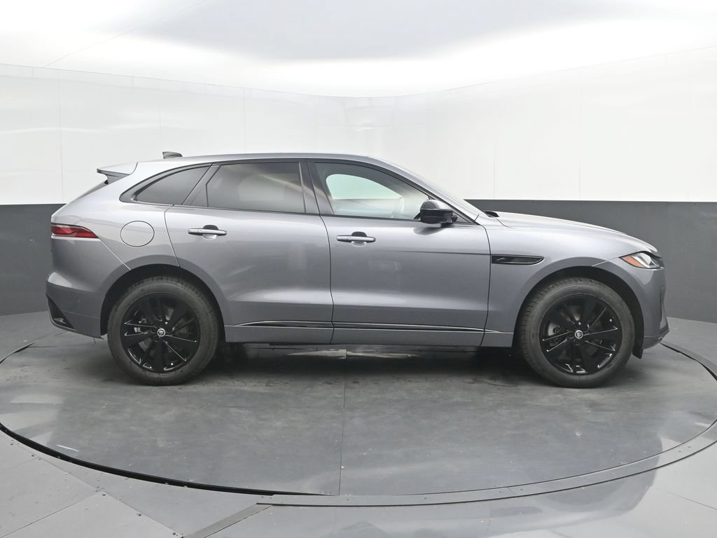 New 2026 Jaguar F-PACE R-Dynamic S AWD/4WD image 8