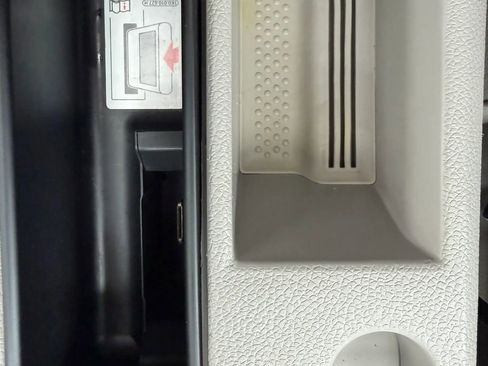 Used 2009 Volkswagen Eos Komfort image 22