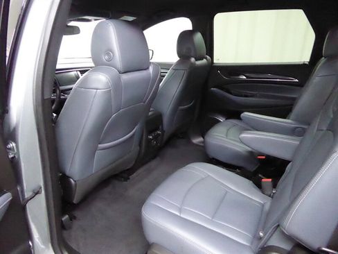 Used 2023 Buick Enclave Essence w/ Sport Touring Edition image 28