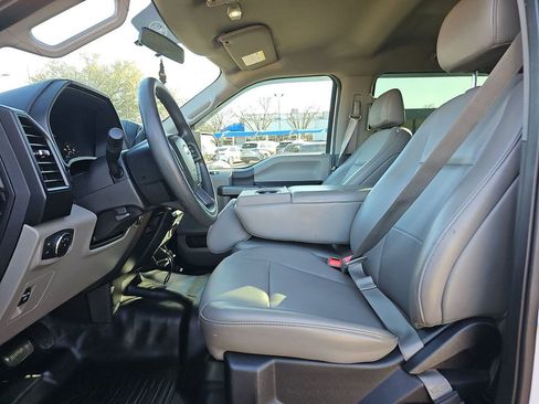 Used 2018 Ford F150 XL w/ Equipment Group 101A Mid image 12