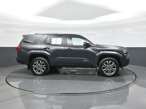 Used 2025 Toyota 4Runner Limited image 10