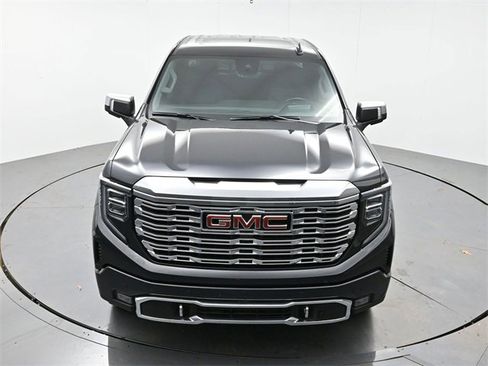 Used 2023 GMC Sierra 1500 Denali w/ Denali Reserve Package image 34