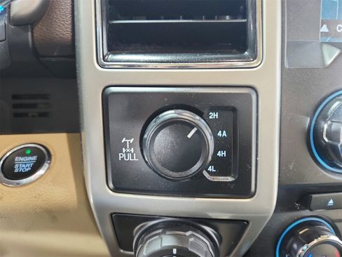 Used 2018 Ford F150 Lariat image 27