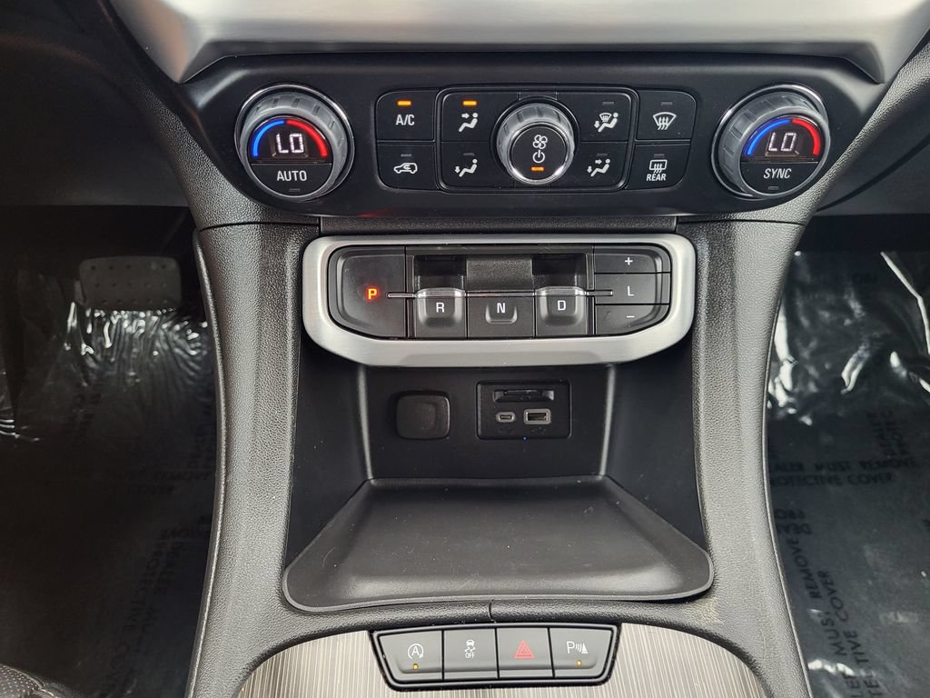 Used 2023 GMC Acadia SLT AWD/4WD image 15