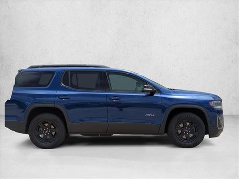 Used 2023 GMC Acadia AT4 w/ Technology Package AWD/4WD image 4