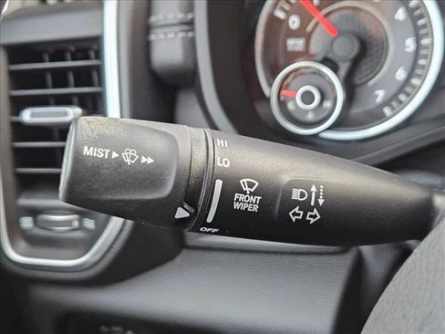 Used 2019 RAM 1500 Laramie w/ Sport Appearance Package AWD/4WD image 24