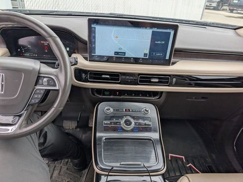 Used 2021 Lincoln Nautilus Reserve image 6