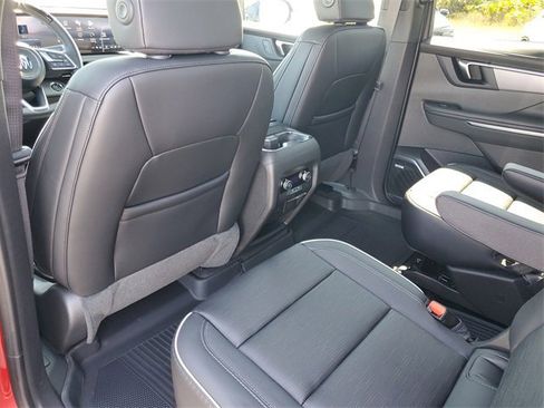 New 2025 Buick Enclave Sport Touring w/ Super Cruise Package image 21