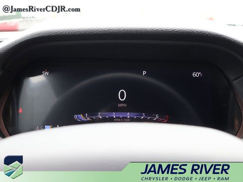 Used 2024 Jeep Grand Cherokee L Laredo AWD/4WD image 30