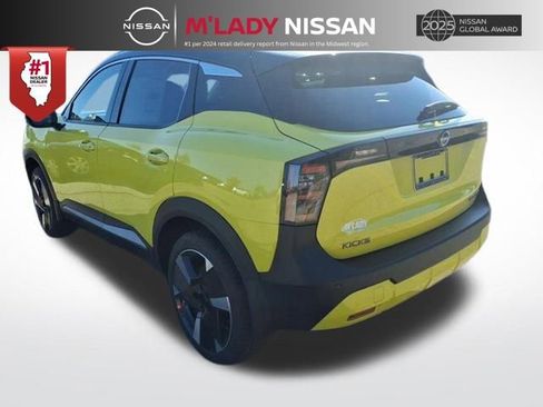 New 2026 Nissan Kicks SR image 5
