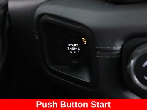 Used 2025 Jeep Wrangler Rubicon AWD/4WD image 24