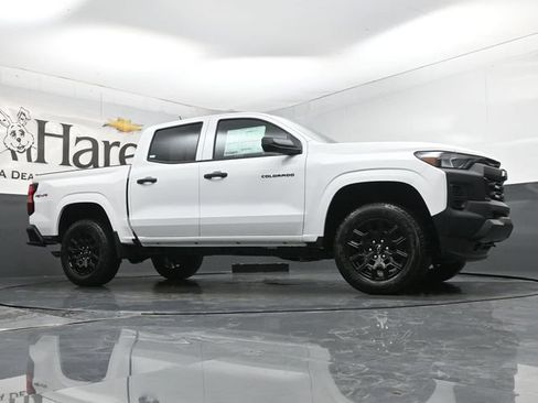 New 2026 Chevrolet Colorado W/T w/ WT Custom Package AWD/4WD image 2