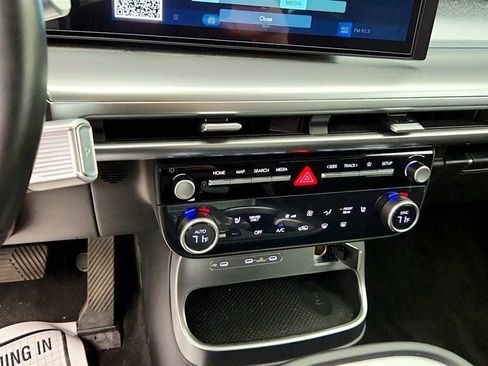 Used 2026 Hyundai Ioniq 9 S RWD image 15