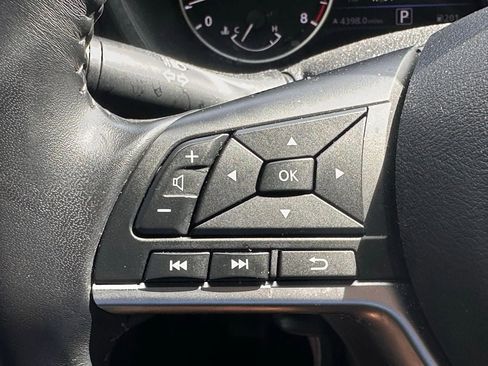 Used 2021 Nissan Sentra SV w/ Trunk Package image 26