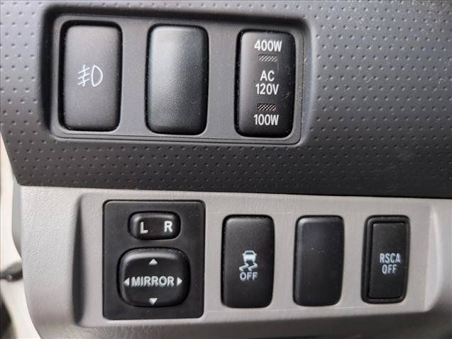 Used 2013 Toyota Tacoma 4x4 Double Cab w/ TRD Sport Pkg image 11