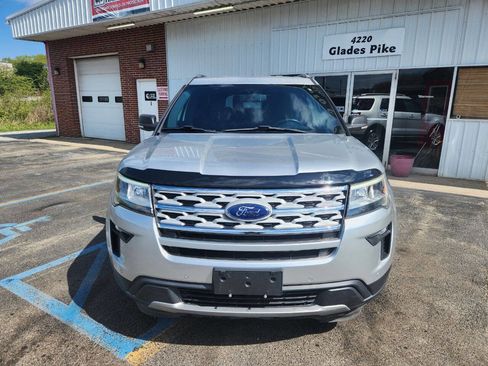 Used 2019 Ford Explorer XLT w/ Equipment Group 201A AWD/4WD image 2