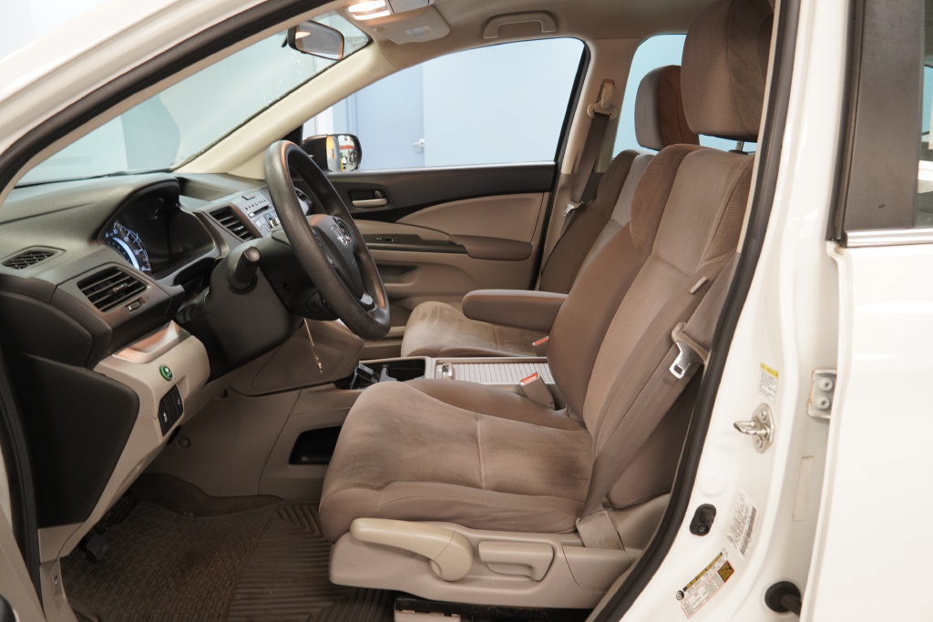 Used 2014 Honda CR-V LX image 5