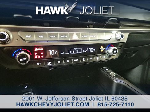 Used 2025 Kia Telluride S AWD/4WD image 19
