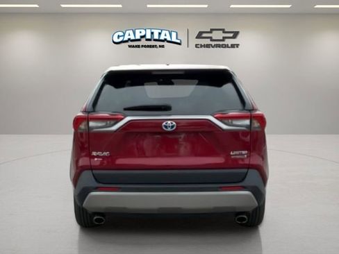 Used 2023 Toyota RAV4 Limited image 4
