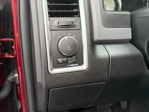 Used 2017 RAM 1500 Big Horn AWD/4WD image 29