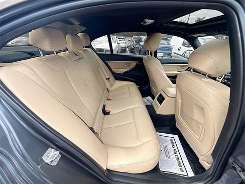 Used 2017 BMW 330i Sedan image 31