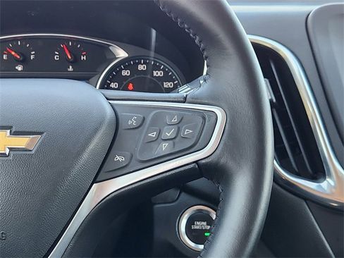 Used 2022 Chevrolet Equinox LT image 29