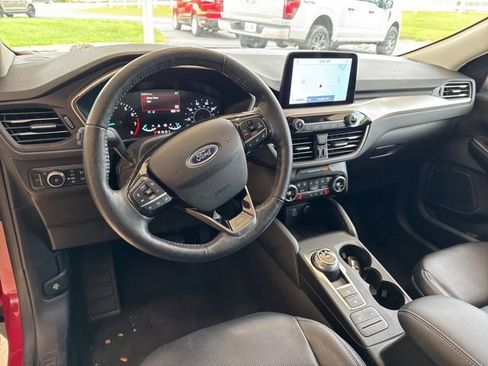 Used 2021 Ford Escape SEL AWD/4WD image 9