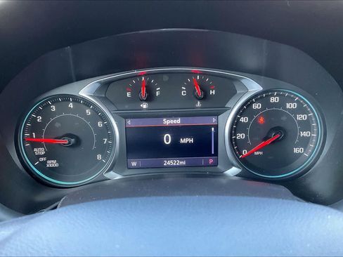 Used 2024 Chevrolet Equinox RS FWD image 24