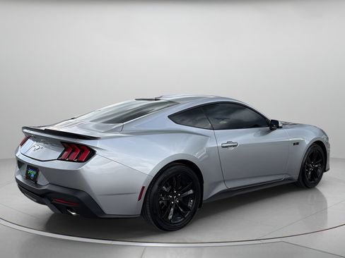 Certified 2026 Ford Mustang Coupe RWD image 3