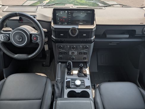 Used 2025 INEOS Grenadier Quartermaster AWD/4WD image 10