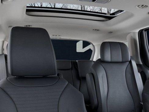 New 2026 Kia Carnival SX Prestige FWD image 27