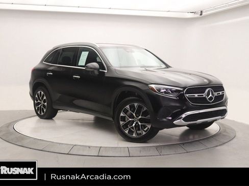 Certified 2025 Mercedes-Benz GLC 350e 4MATIC image 1