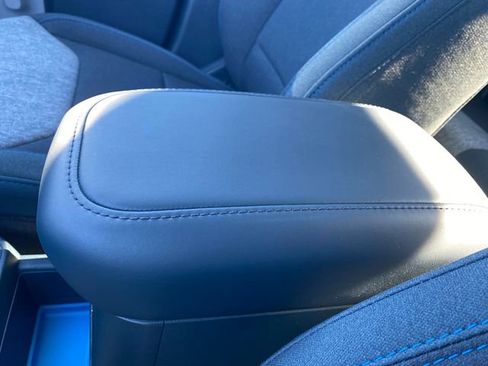 New 2025 Ford Maverick XLT image 28