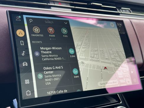 Used 2023 Land Rover Range Rover Sport SE Dynamic image 22