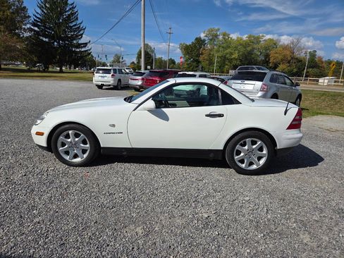 Used 1998 Mercedes-Benz SLK 230 image 3