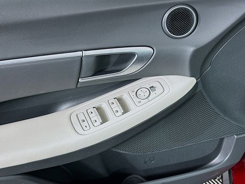 Used 2025 Hyundai Sonata SEL image 15