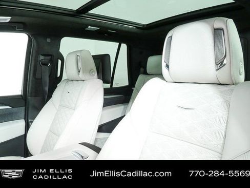 Certified 2026 Cadillac Escalade V w/ LPO, ONYX Package image 6