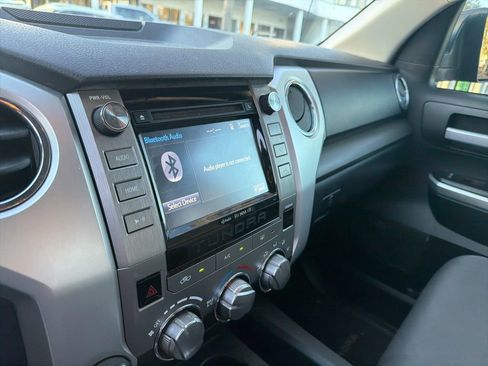 Used 2016 Toyota Tundra SR5 image 12