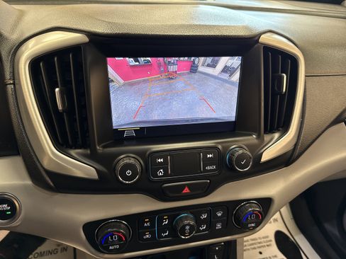 Used 2021 GMC Terrain SLT AWD/4WD image 34
