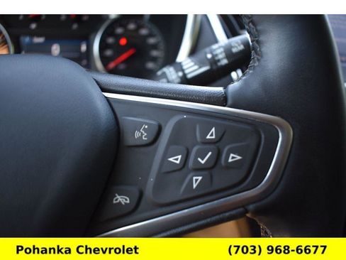Used 2023 Chevrolet Equinox LT AWD/4WD image 13