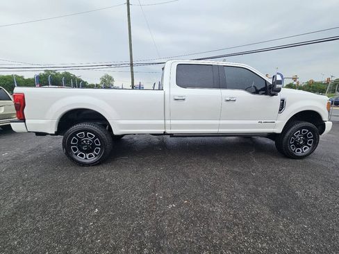 Used 2019 Ford F250 Platinum w/ Platinum Ultimate Package AWD/4WD image 7