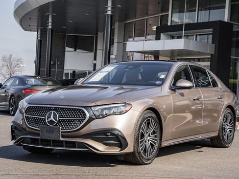 Certified 2024 Mercedes-Benz E 350 4MATIC Sedan image 3