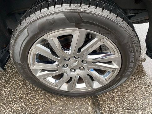 Used 2020 Chevrolet Silverado 1500 LTZ w/ LTZ Plus Package image 31