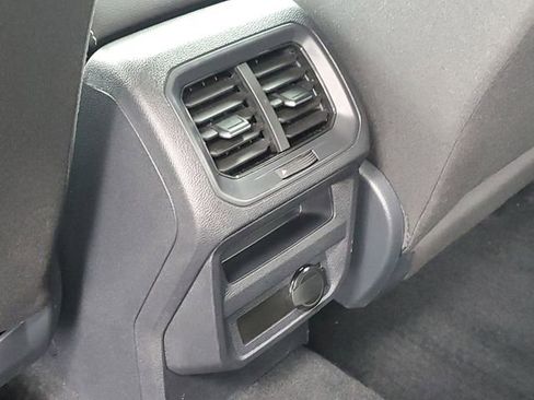 Used 2022 Volkswagen Tiguan S FWD image 25