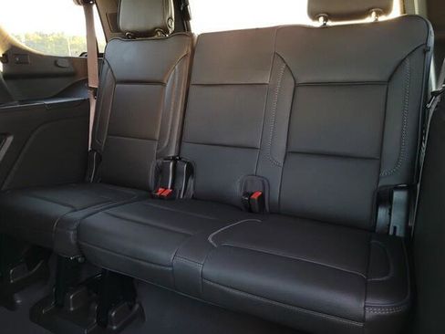 Used 2022 GMC Yukon Denali image 36