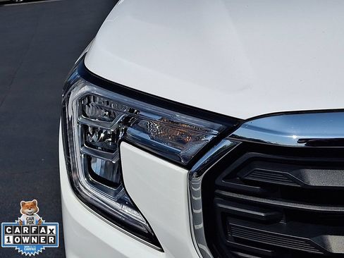 Used 2023 GMC Terrain SLE w/ Driver Convenience Package AWD/4WD image 12
