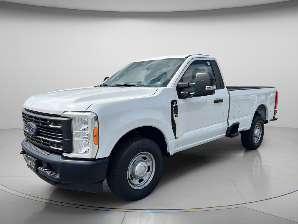 Used 2023 Ford F250 XL RWD image 3