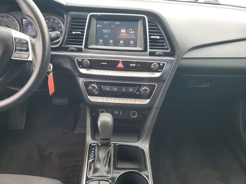 Used 2019 Hyundai Sonata SE image 28